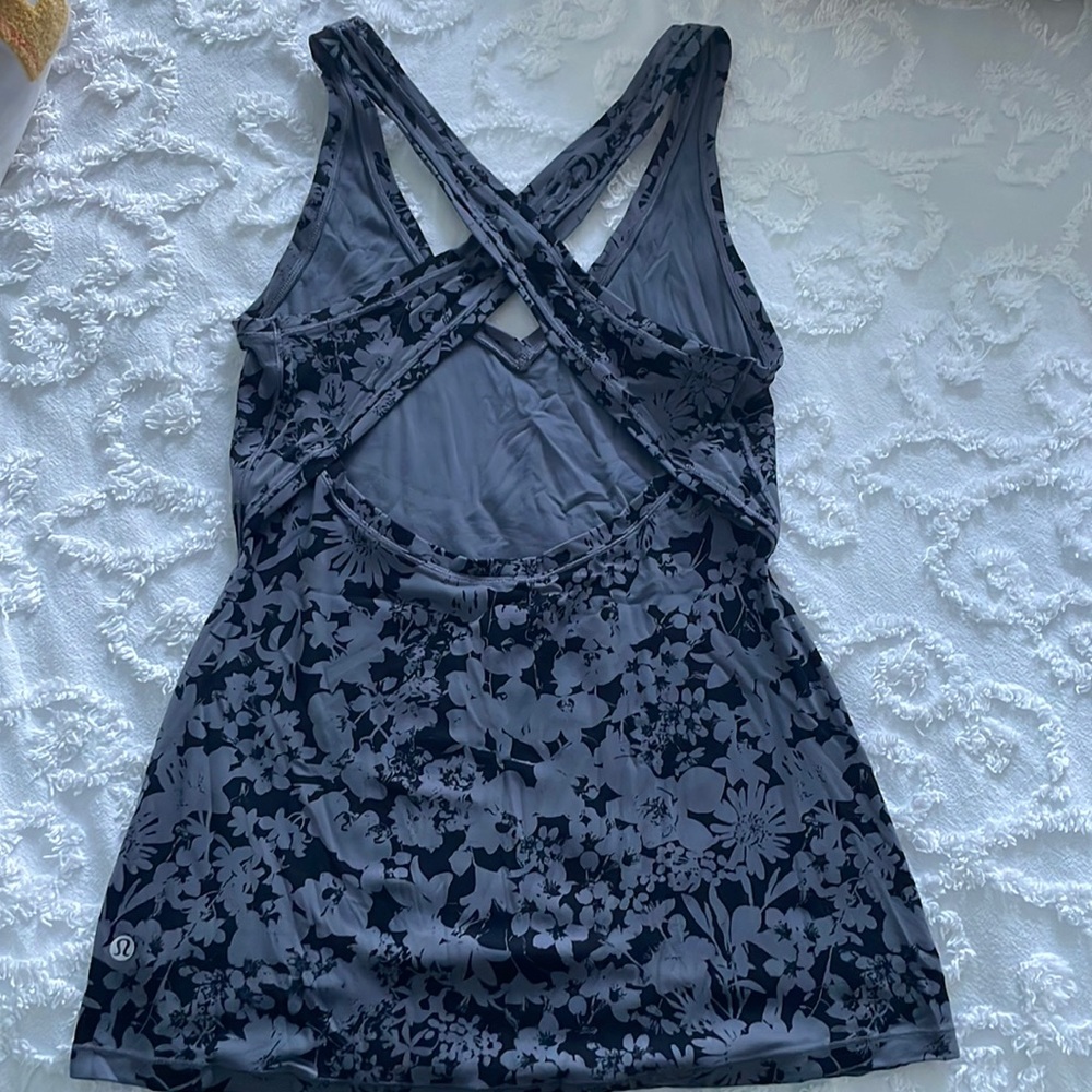 LuLuLemon Cross Back Tank